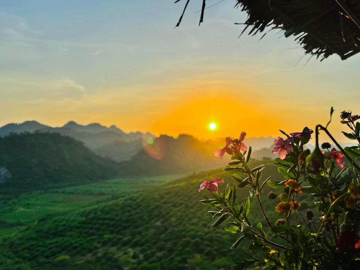Moc Chau Peachy Garden Apartment Bagian luar foto